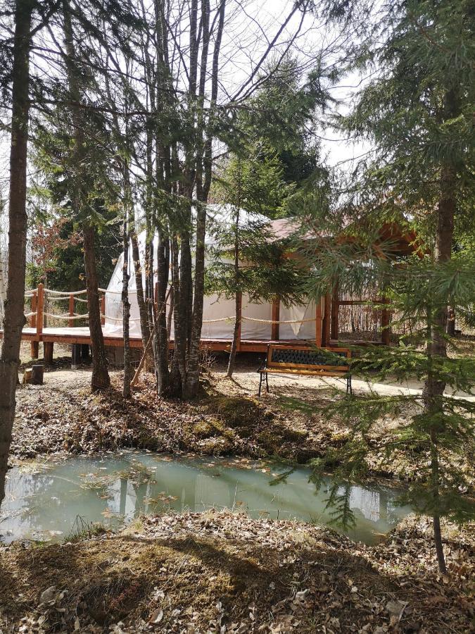 Medve Dome - Luxury Camping In The Middle Of Nature Ξενοδοχείο Vlahita Εξωτερικό φωτογραφία